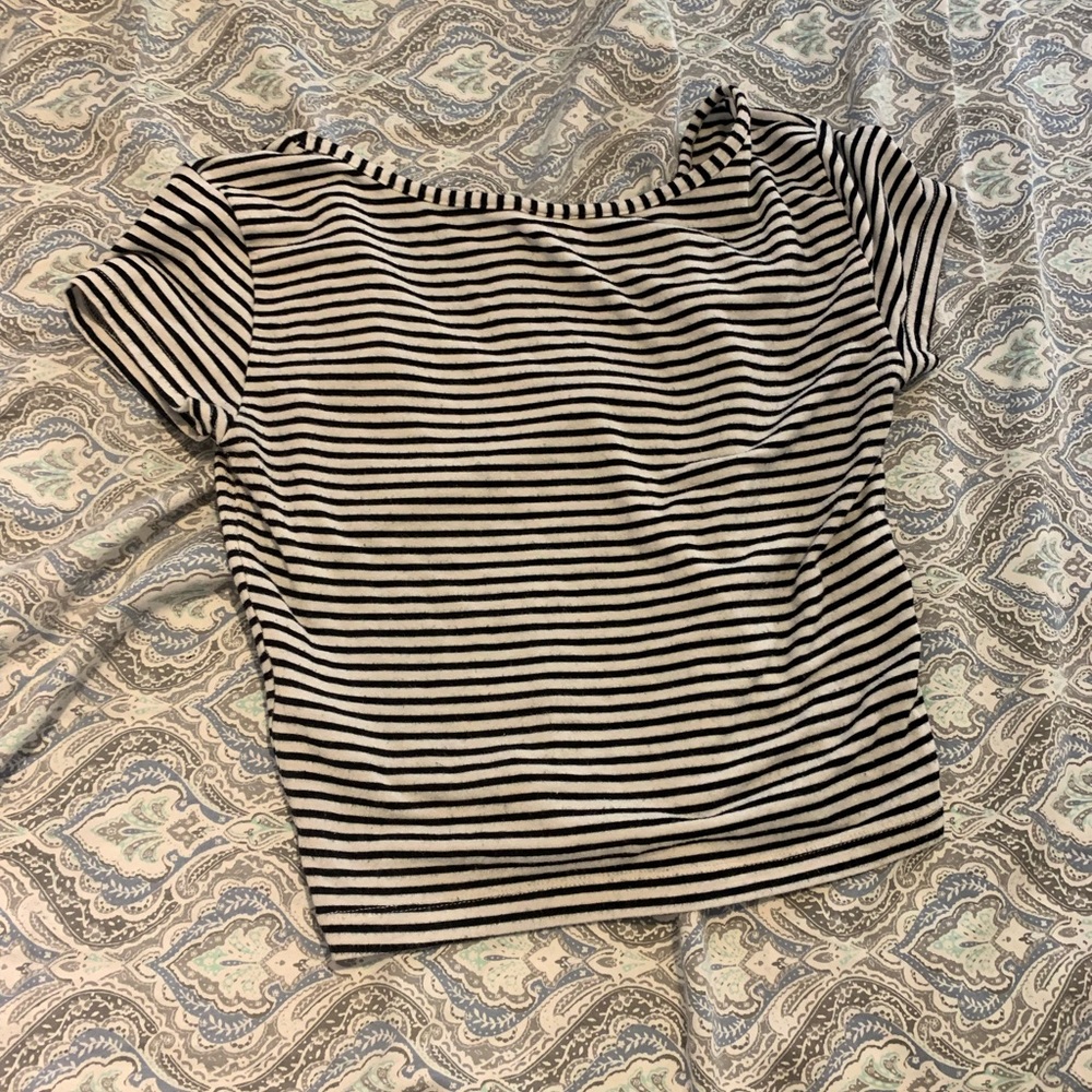 Striped crop top - Picture 2 of 2